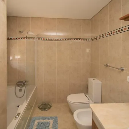 Riverzenhouse Pensjonat Esposende