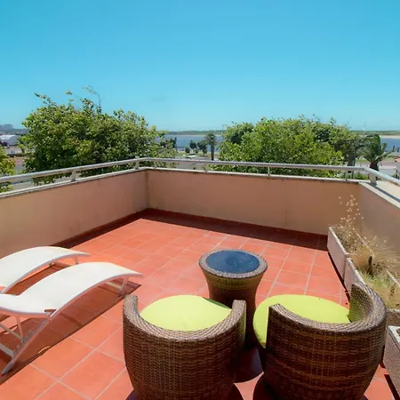 Pensjonat Riverzenhouse 3*