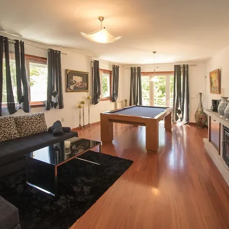 Pensión Riverzenhouse