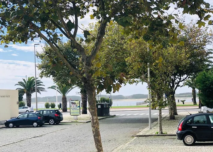 Riverzenhouse 3* 에스포센데